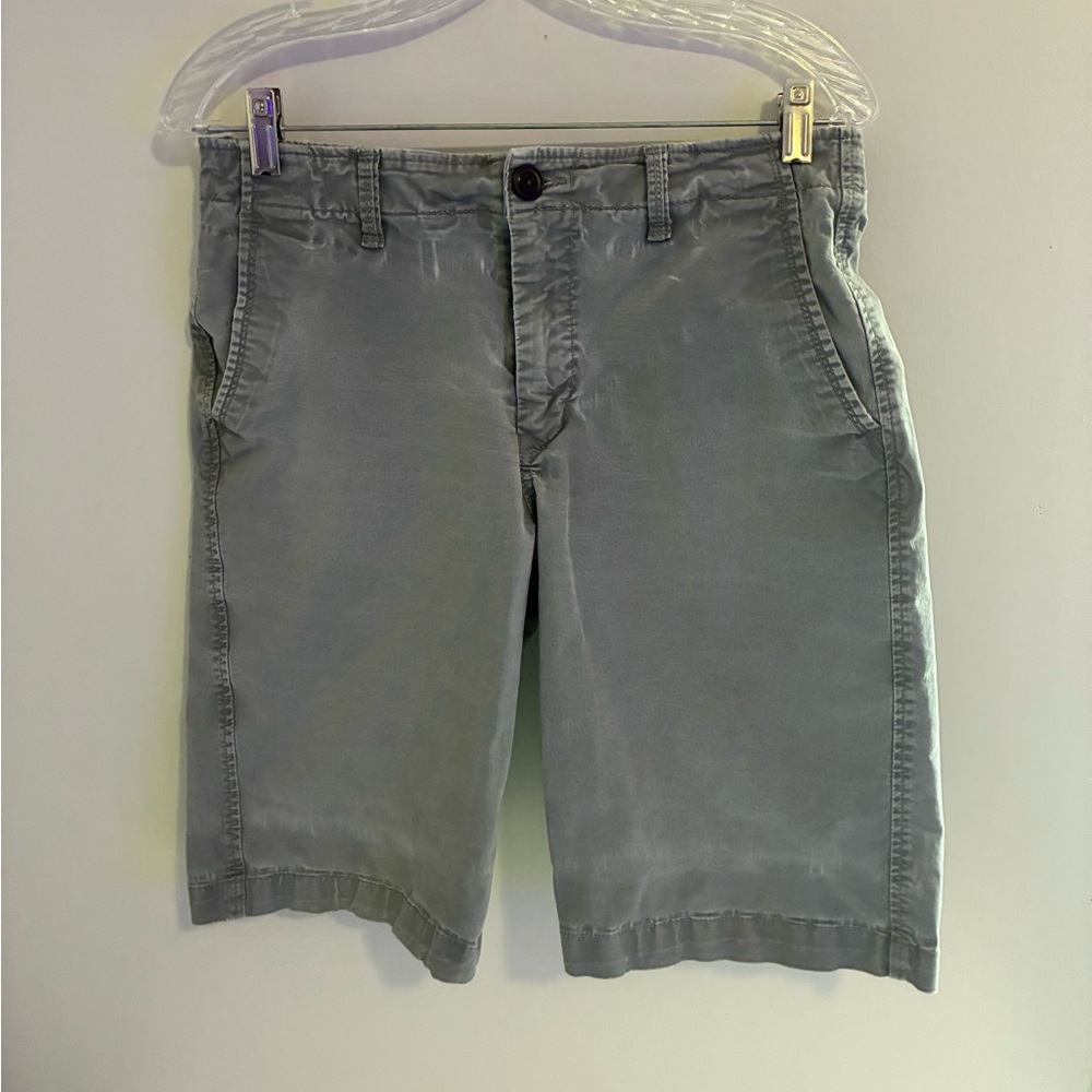 Aeropostale Mens Distressed Gray Flat Front Classic Shorts Size 31” X 11”